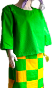 Gr. M Création Aniline / Obelix jupe veste et foulard Gr 40