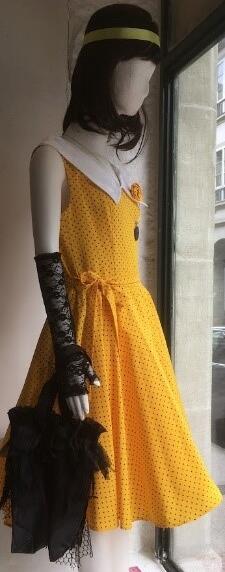 Robe 1950 Jaune forme assiette Gr. 40