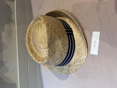 Chapeau 19