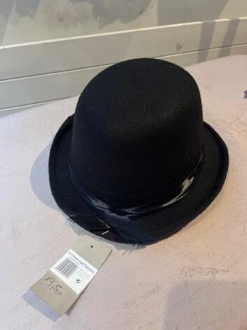 Chapeau 4