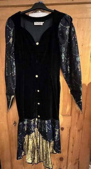 Les Années 20 Robe 1920 Gr. 40 noir velours bleu marine