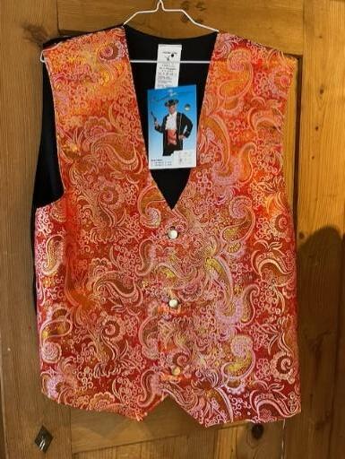 2 x Gilet rouge imprimé Gr. 52/54