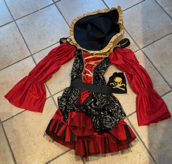 Robe Pirate avec manches chapeau Gr. M