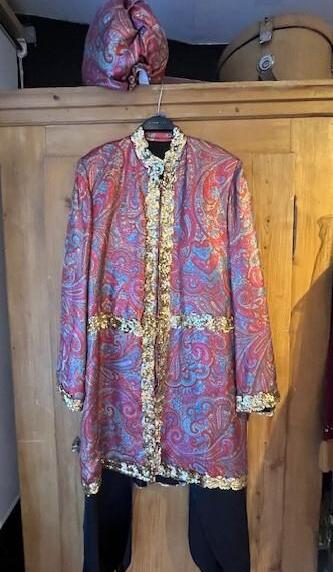 Ali Baba Veste en paillette pantalon et grand chapeau Gr. L