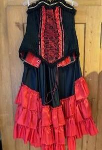 Création Cancan espagnole Gr 42 jupe a volant bustier