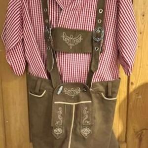 Tyrolien Pantalon court chemise Gr. XXL