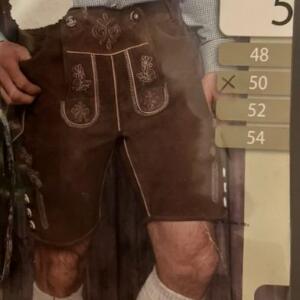 Pantalon court en cuir daim Gr. 50