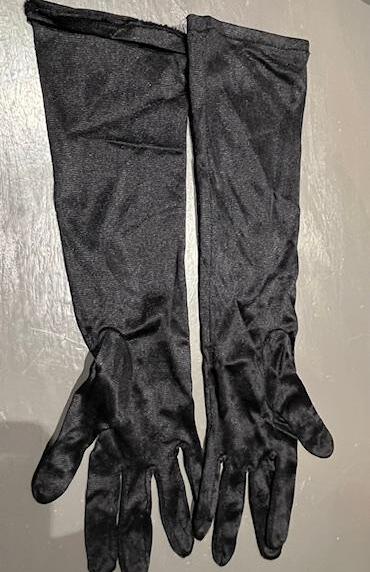 Glove 18  GR. M