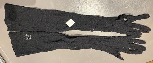Glove 4   Gr.M