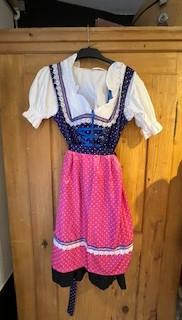 Dirndl violette jupe noir blouse tablier Gr. 42