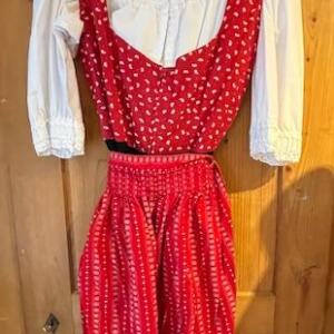 Dirndl Rouge Gr. 44/46 blouse robe tablier