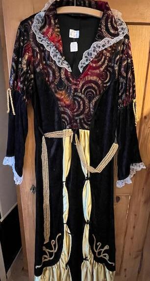 Robe moyen âge Gr. L