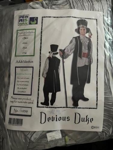 Vampire Duc Gilet long chemise grise ceinture rouge grand chapeau noir Gr. M