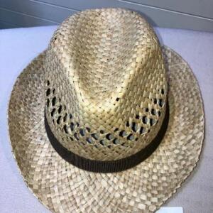 Chapeau 43
