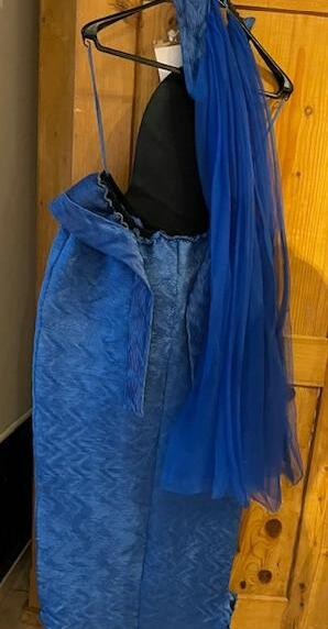 Création Sirène habit -Bustier avec queue de poisson Cape en voile bleu neuf