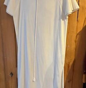 Cléopâtre robe blanc cassé avec ceinture et coiffe Gr. L