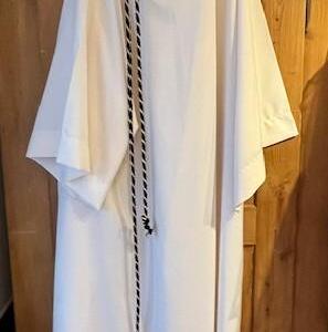 Princesse LEIA Organa Stars Wars robe longue oreilles de Leia et ceinture noir-or Gr. L