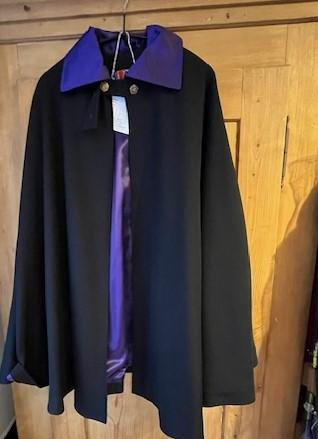 Cape Violette et noir Col montant réversible TU Neuf