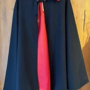 Cape courte Vampire longue réversible bi colore grand col montant TU