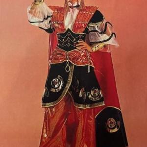 Shangrilla Oriental Gr. 38-40 Blouse, veste pantalon chapeau
