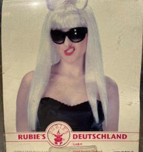 Perruque blonde