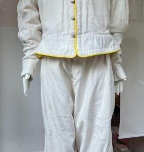 Création Femme Moyen âge Pantalon veste chapeaux blanc Gr. M