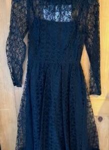 Veuve joyeuses robe en dentelle Gr. 36