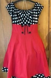 Robe rouge 1960 Gr. 38