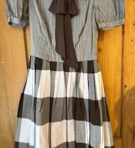 Robe a carreaux brune Gr. 36