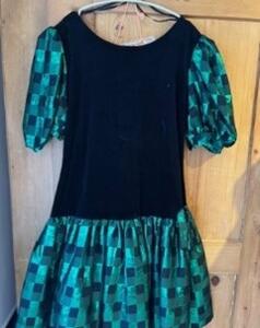 Coktail robe verte  Gr. 42