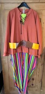 Gros Gaulois habit d'une pièce cape jaune ceinture Gr. XL