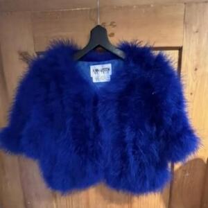 Boléro bleue en plume Gr. 38