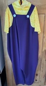 Création Wario jeu habit violet - jaune  Neuf casquette Gr. XL