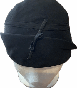 Chapeau noir 1930 a refaire doublure a l'intérieur prix spécial 10