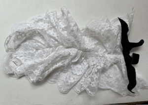 Jabot blanc