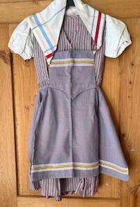 Zacquillon costume fribourgeoise 5-6 ans