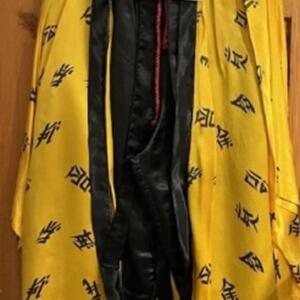 Costume Chinois pantalon noir a serrer a la taille veste et ceinture TU