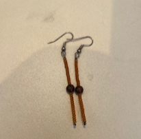 Boucle d’oreille création rouge