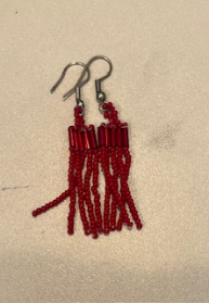 Boucle d’oreille création rouge