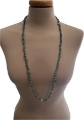 Collier avec des pépites
